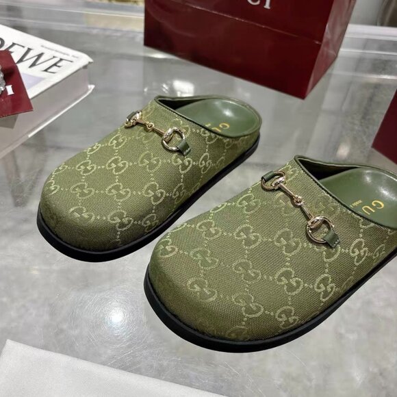 Gucci Women's GG Supreme Horsebit Slip-in Mules - Picture 2 of 8